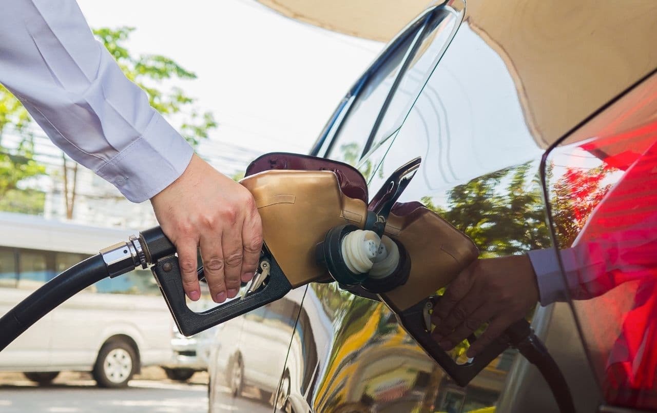 Formas de economizar combustível